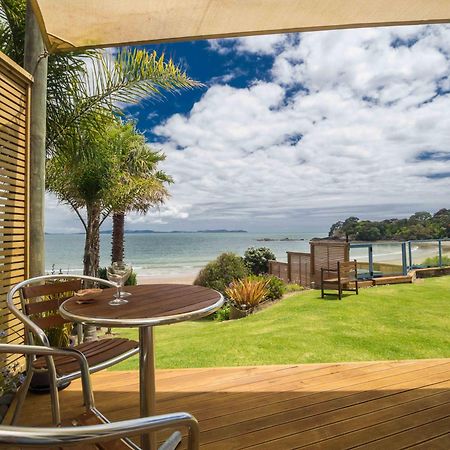 By The Bay Beachfront Apartments Mangonui Exteriör bild