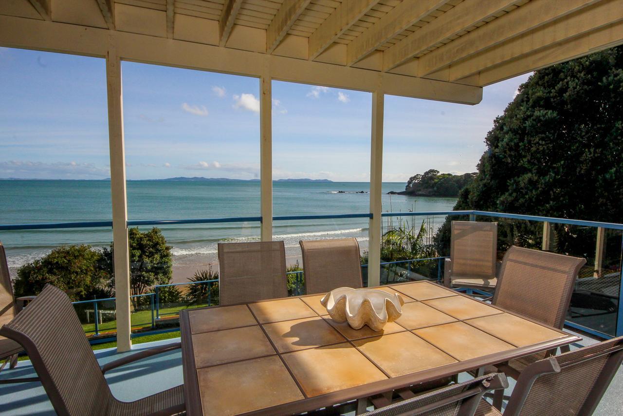 By The Bay Beachfront Apartments Mangonui Exteriör bild
